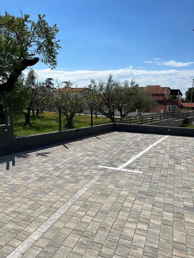 Apartment Sunrise With Private Parking Pula Croacia