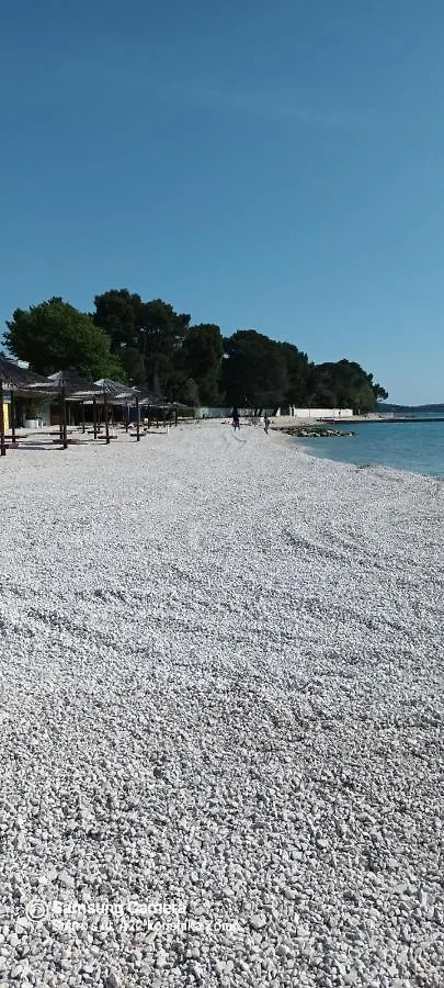 Apartment Sunrise With Private Parking Pula