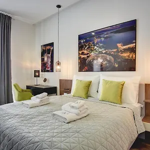 D&a Luxury With Free Parking Apartment