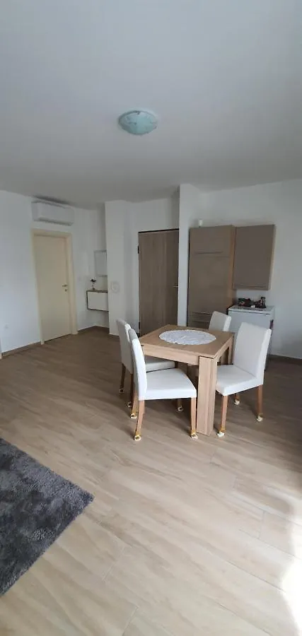 Apartment Sunrise With Private Parking Pula Croatie