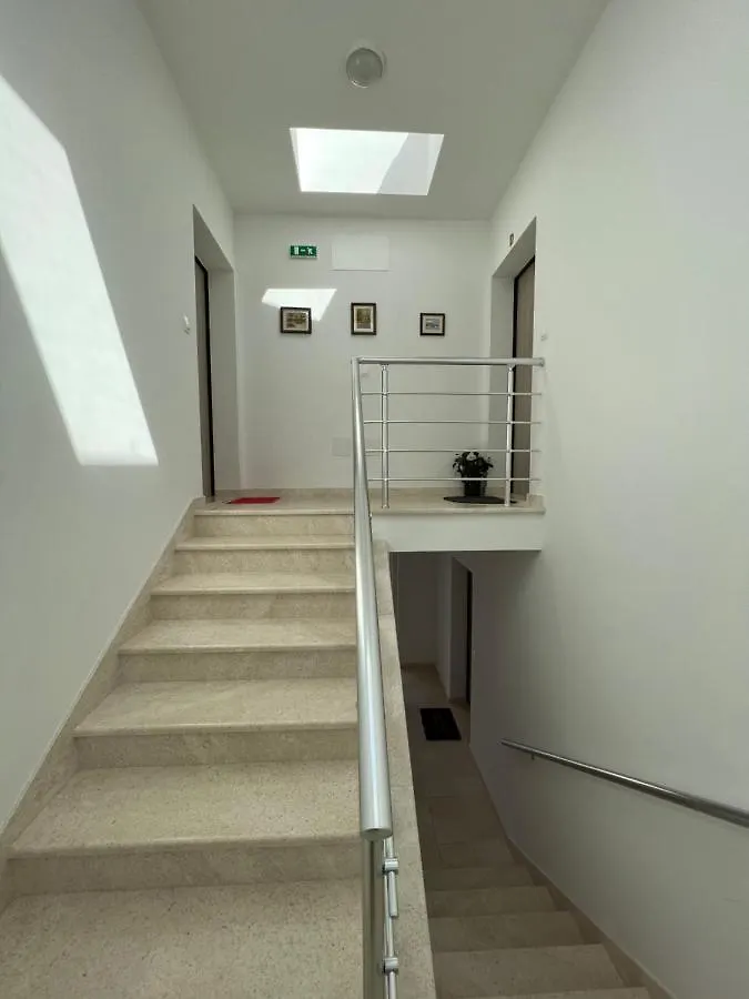 Apartment Sunrise With Private Parking Pula